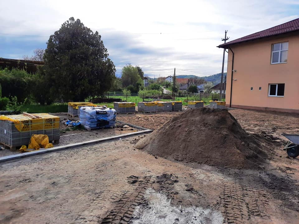 Pășește cu încredere în școală Vila de Arte