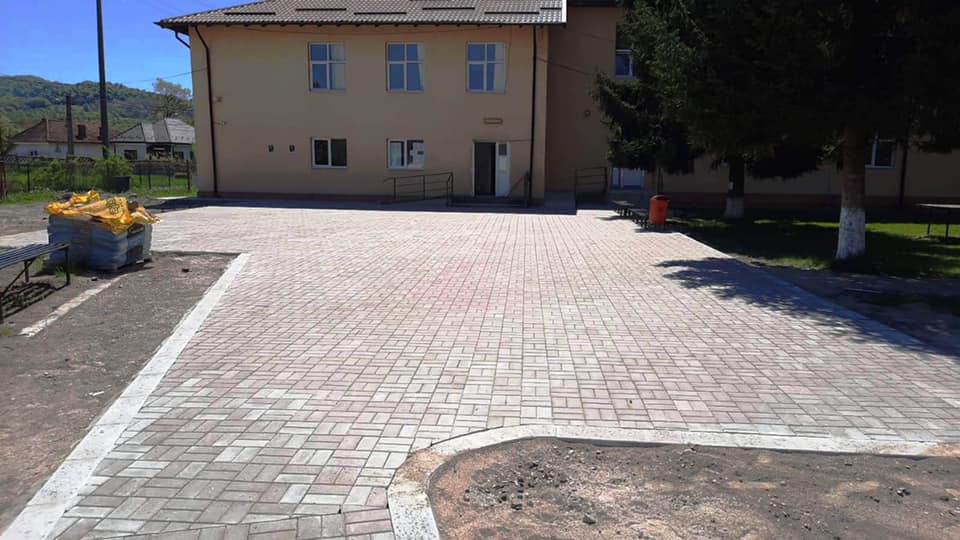 Pășește cu încredere în școală Vila de Arte